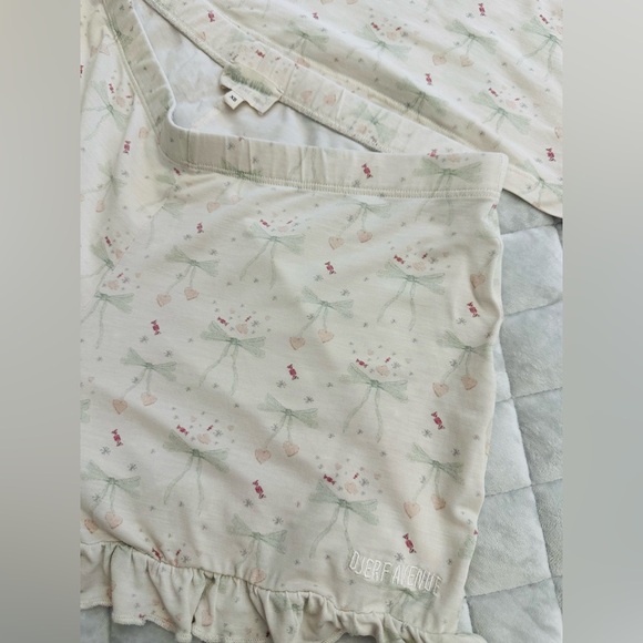 🎀Sofia Richie Holiday Bow pajama Set - Picture 3 of 4